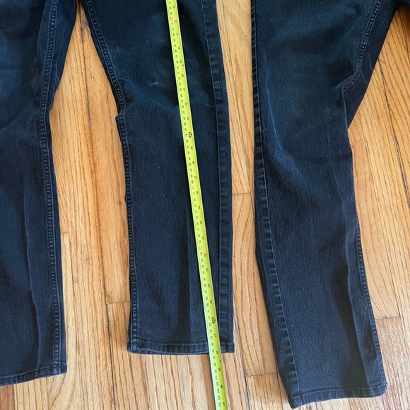 2 old navy classic slim fit stretchy jeans size M in good condition - Picture 7 of 8